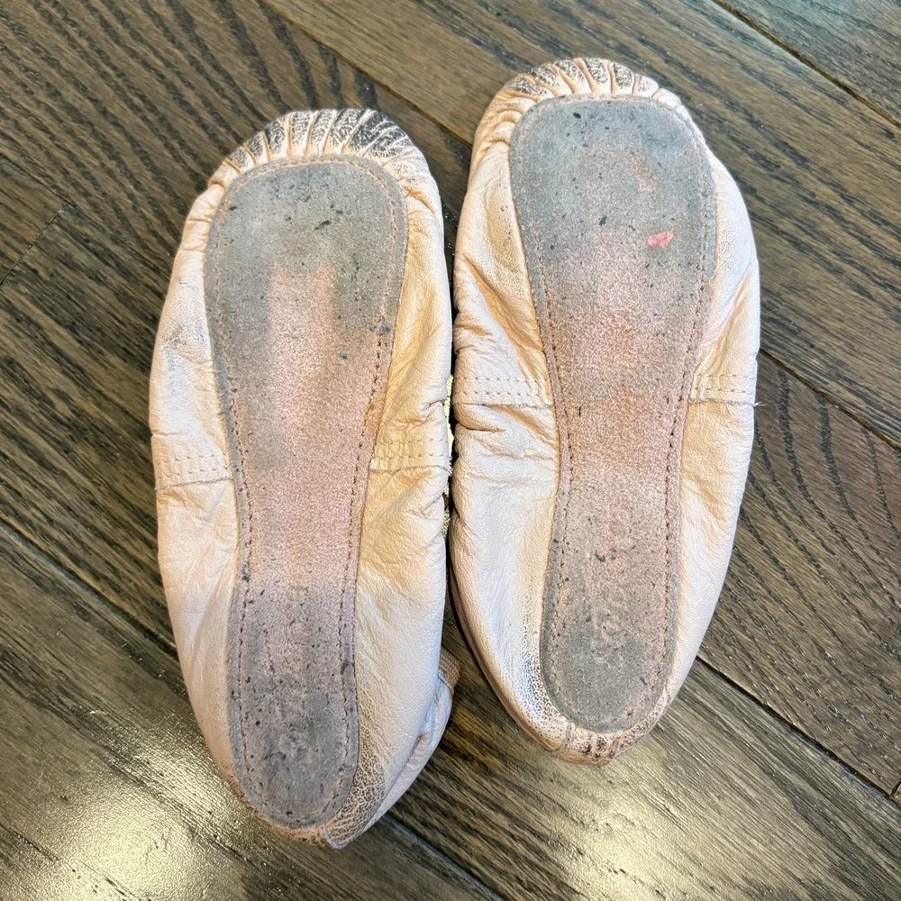 So Danca Bella Ballet Slippers Girls Sz 13.5 C‎ Pink Full Sole Dance Shoes